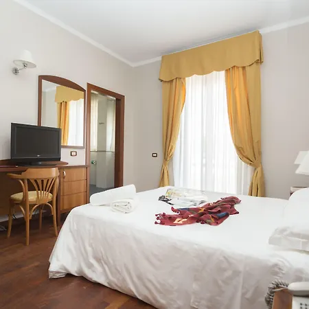 Hotel Cavaliere-3
